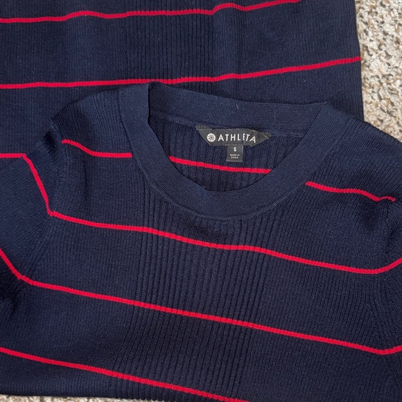 Athleta Navy Sweater with Red Stripes Women’s Small GUC Super Stretchy - Picture 7 of 10